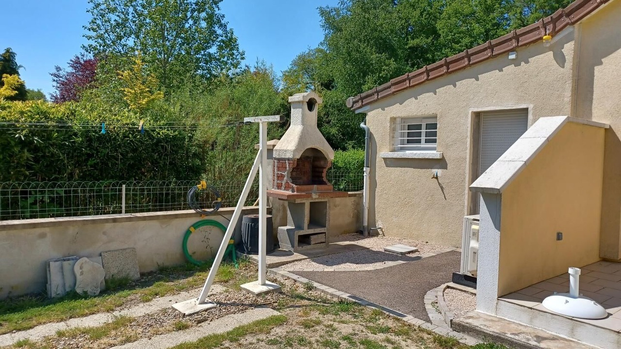 Photo of Patio Balcony in Thil-sur-Arroux