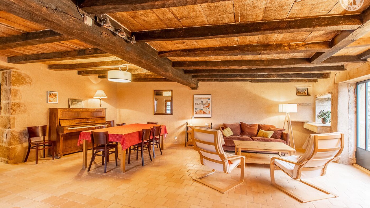 Photo of Others in Saint-Amour-Bellevue