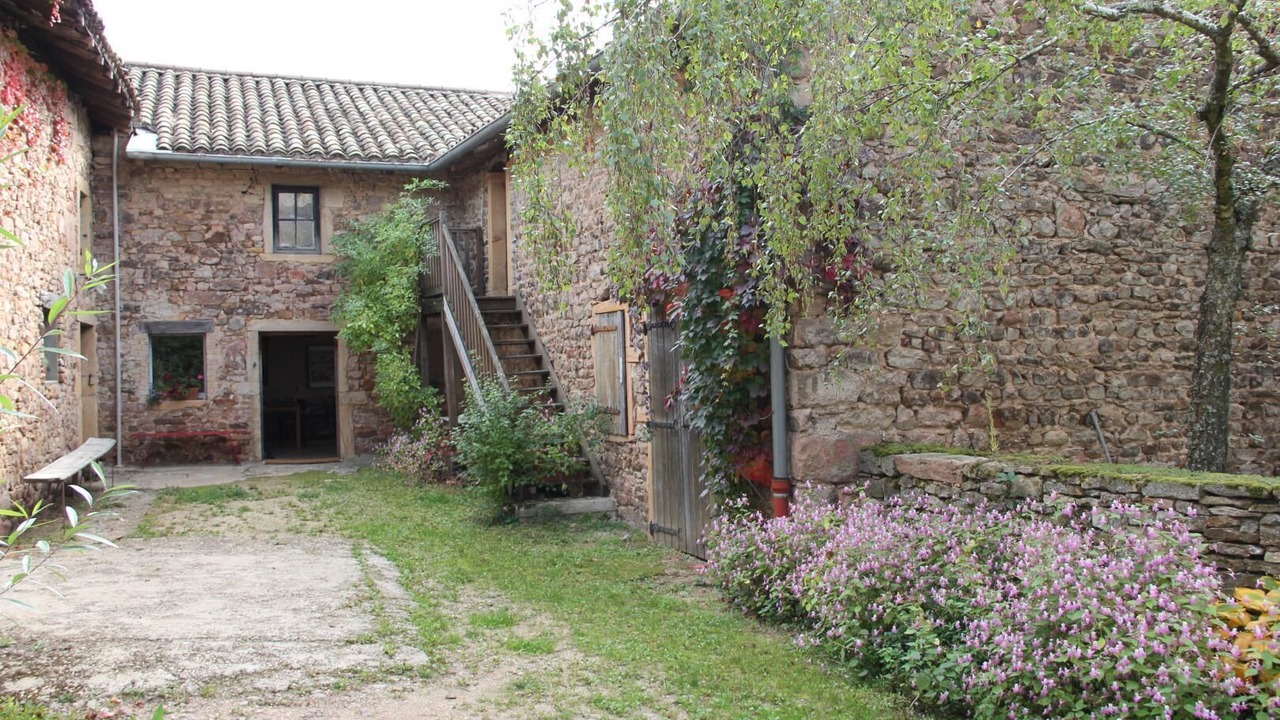 Photo of Outdoor in Saint-Amour-Bellevue