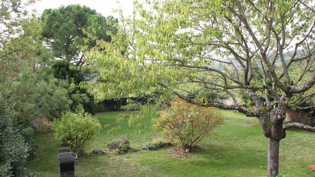 Photo of Outdoor in Saint-Amour-Bellevue