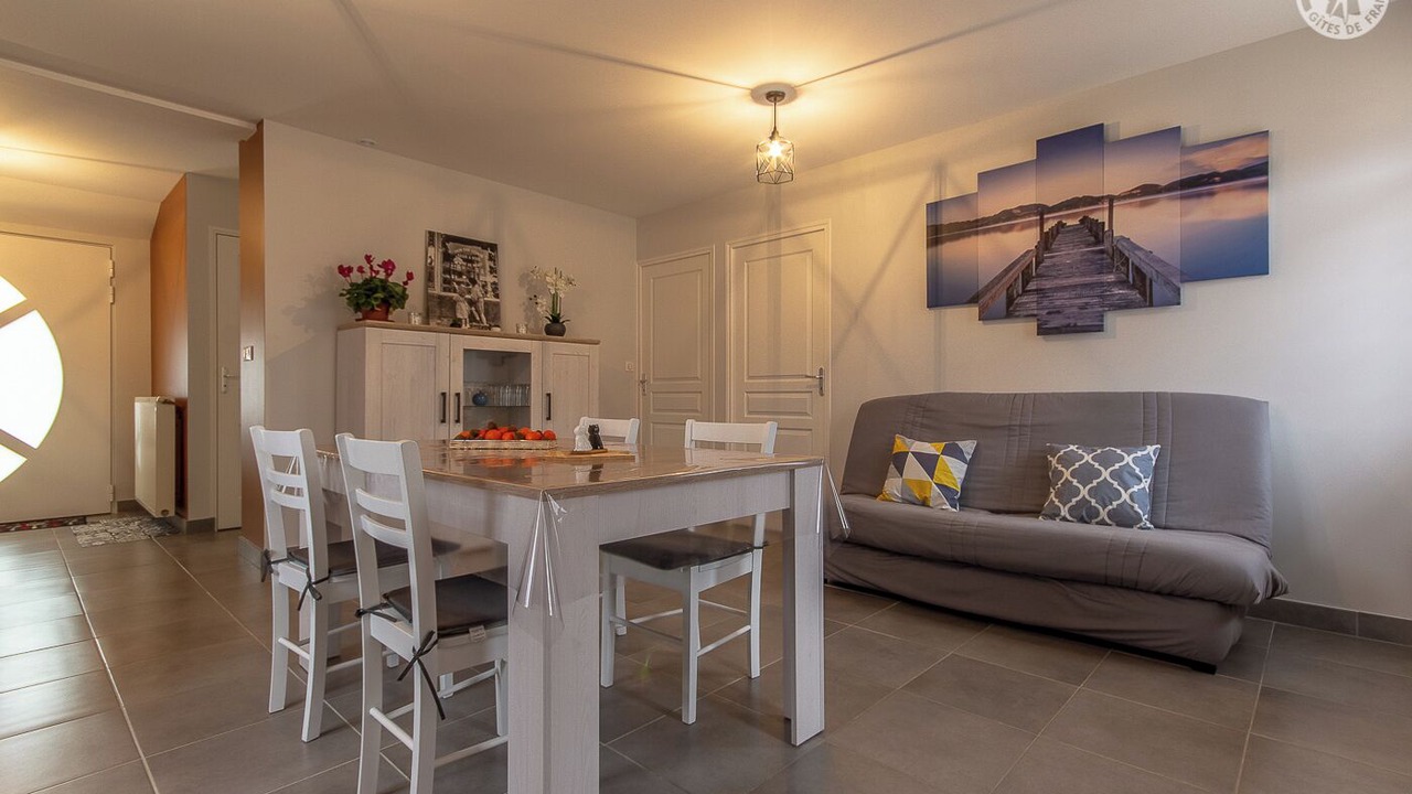 Photo of Others in Frontenard