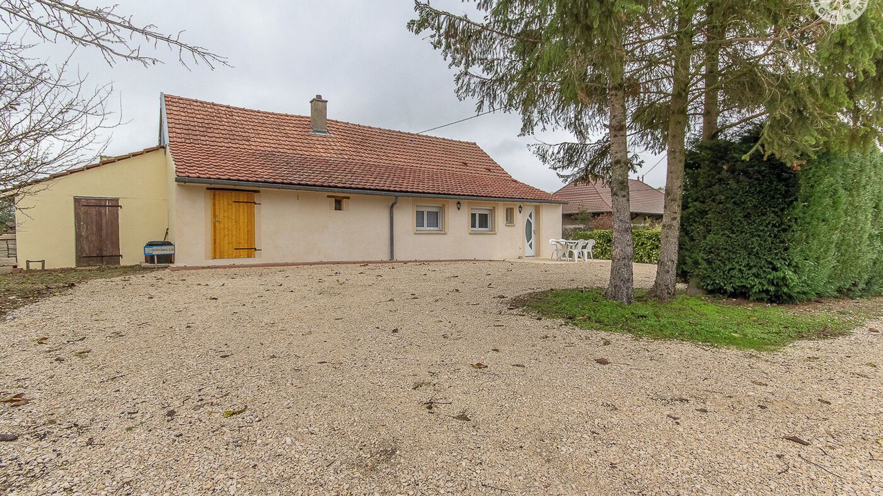 Photo of Outdoor in Frontenard