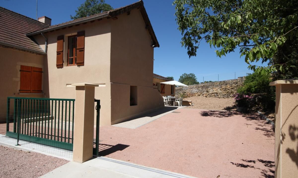 Photo of Outdoor in Chassy