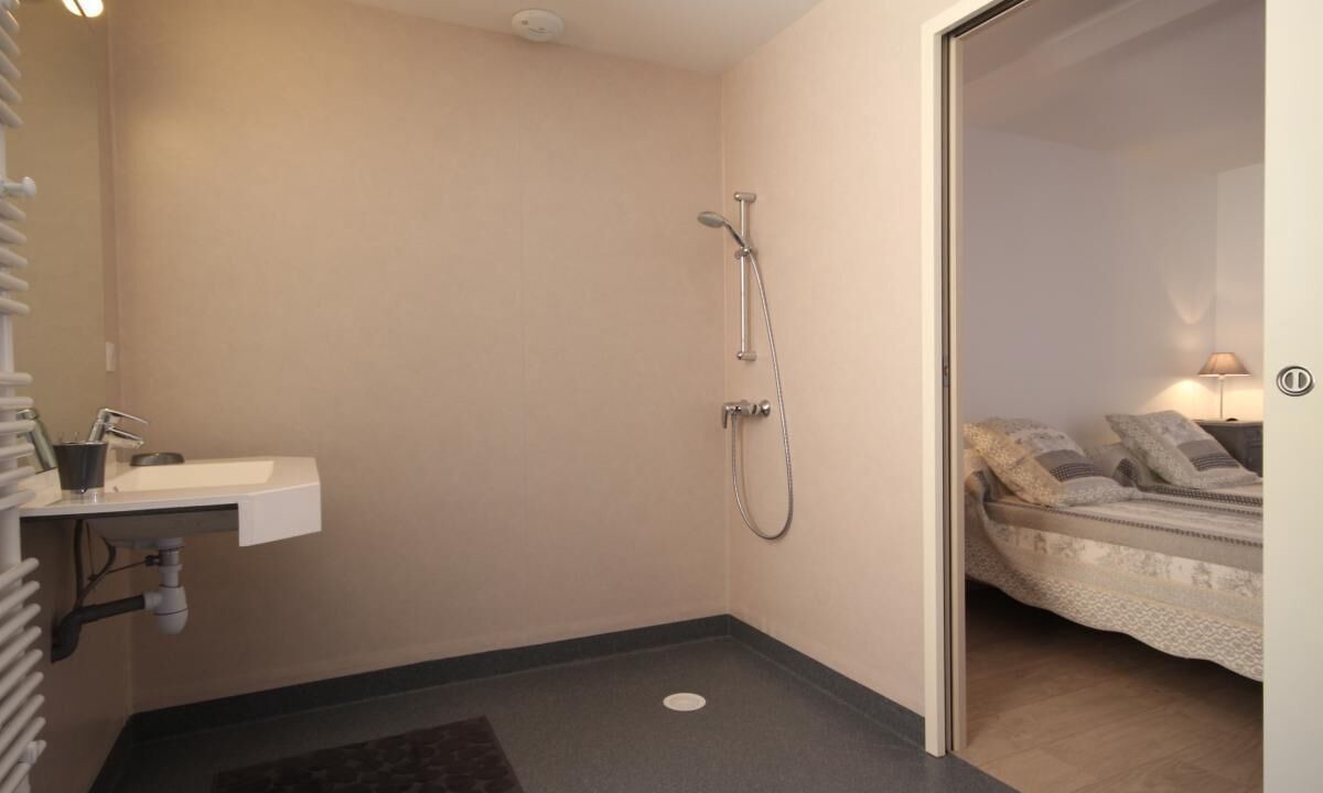 Photo of Bathroom in Chassy