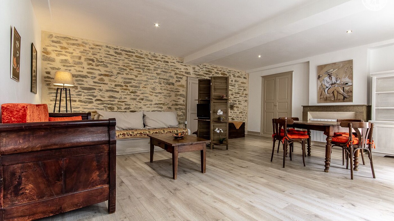 Photo of Livingroom in Saint-Vallerin