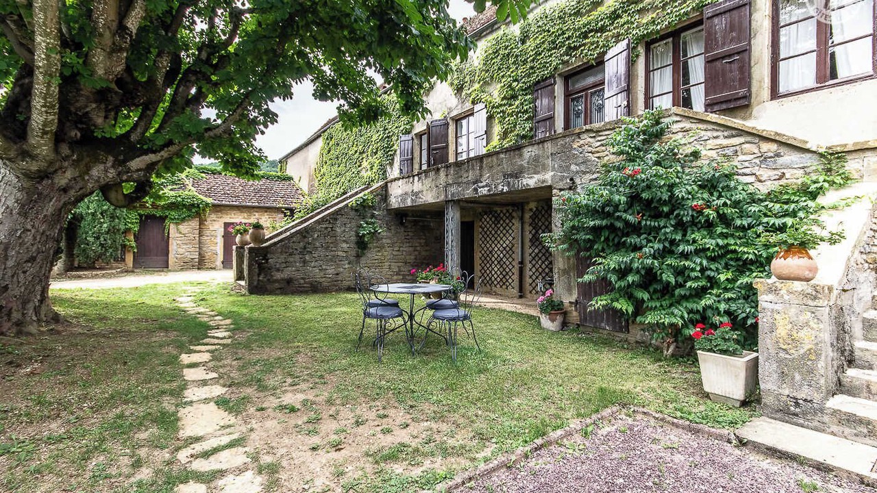 Photo of Outdoor in Saint-Vallerin