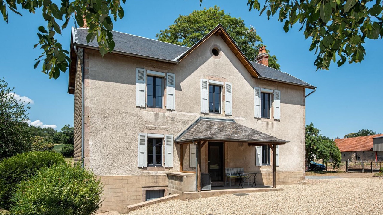 Photo of Outdoor in Saint-Leger-sous-Beuvray