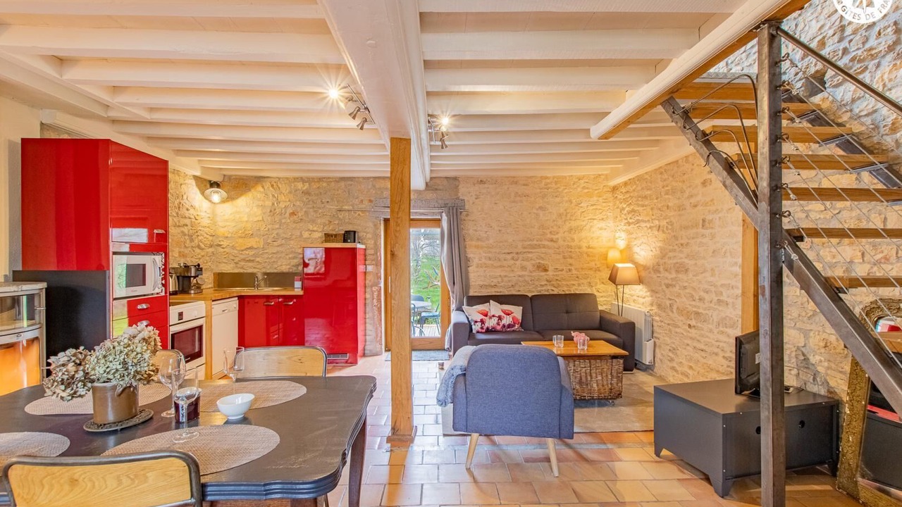 Photo of Livingroom in Chapaize