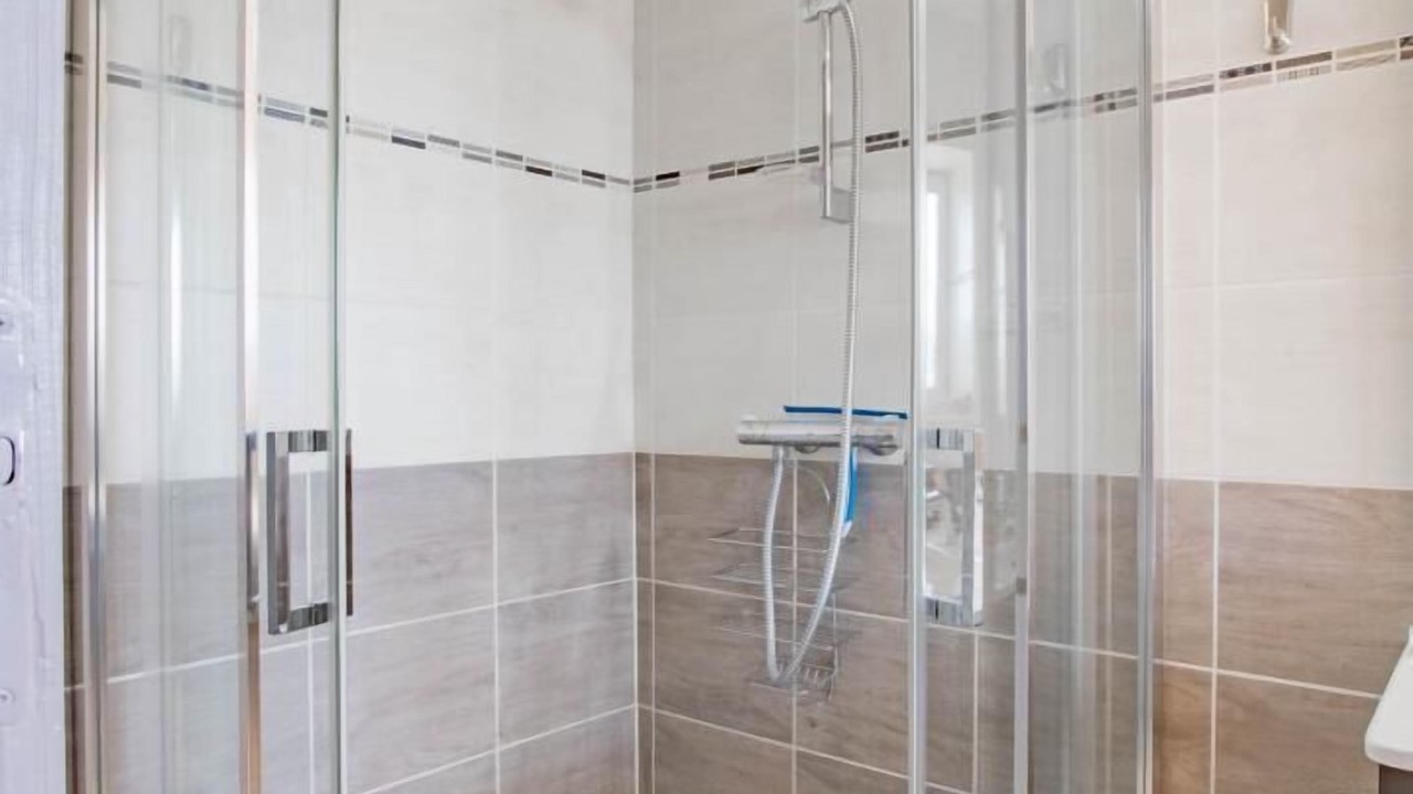 Photo of Bathroom in Creot