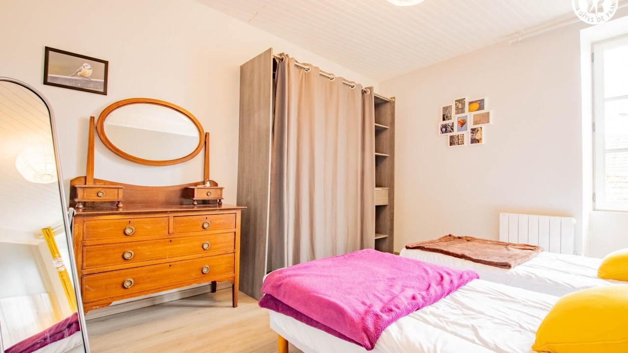 Photo of Bedroom in Creot