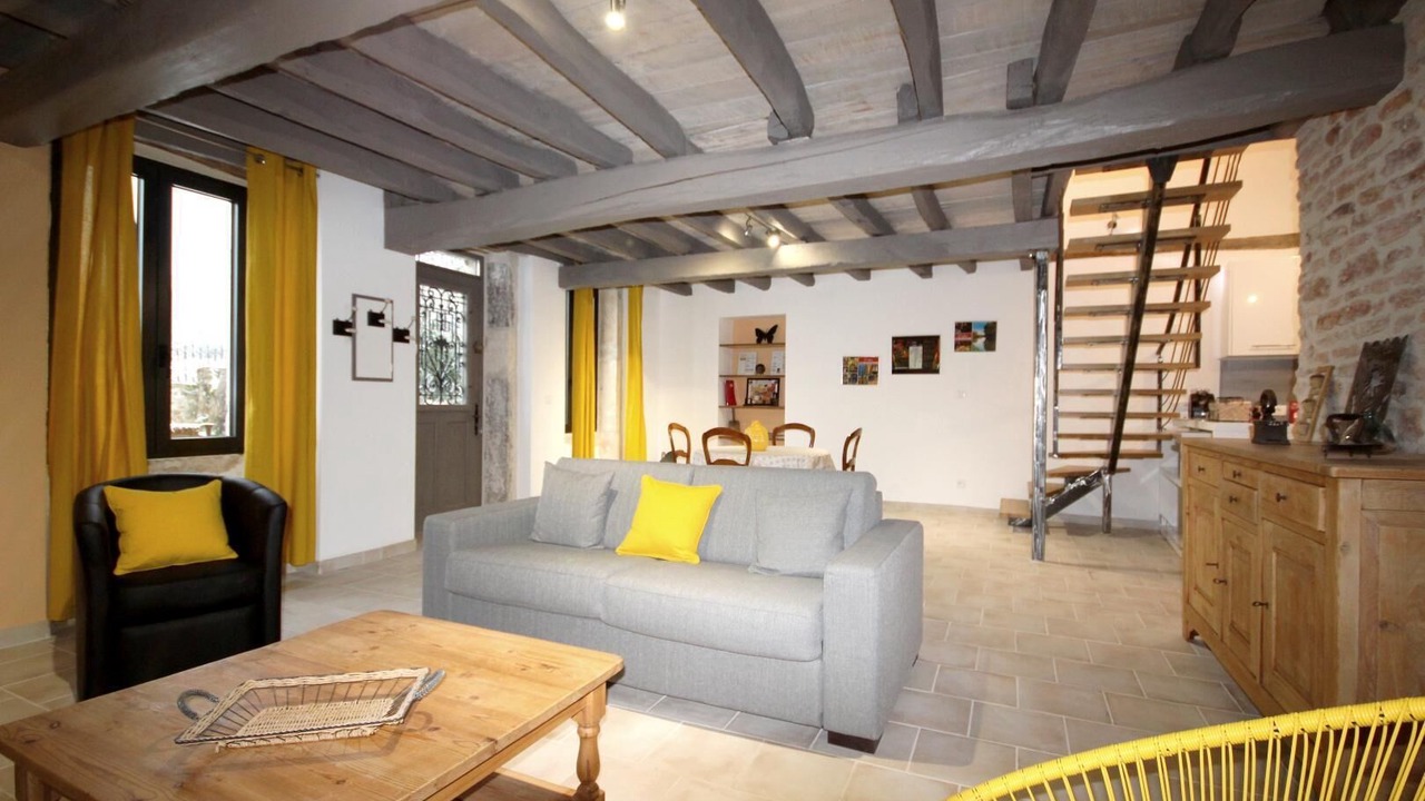 Photo of Livingroom in Mellecey