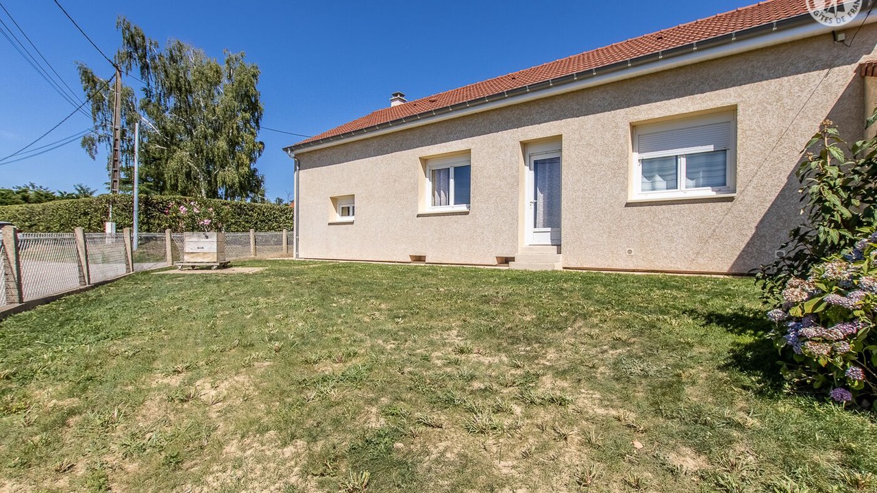 Photo of Outdoor in Simard