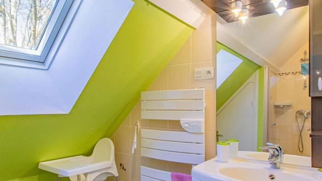 Photo of Bathroom in Curtil-sous-Burnand