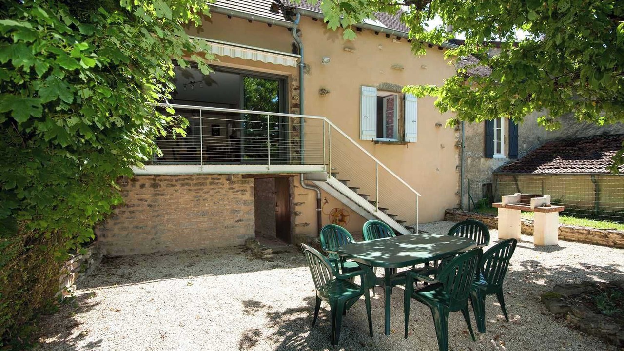Photo of Outdoor in Curtil-sous-Burnand