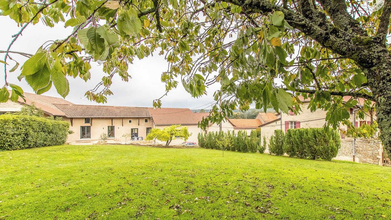 Photo of Outdoor in Peronne