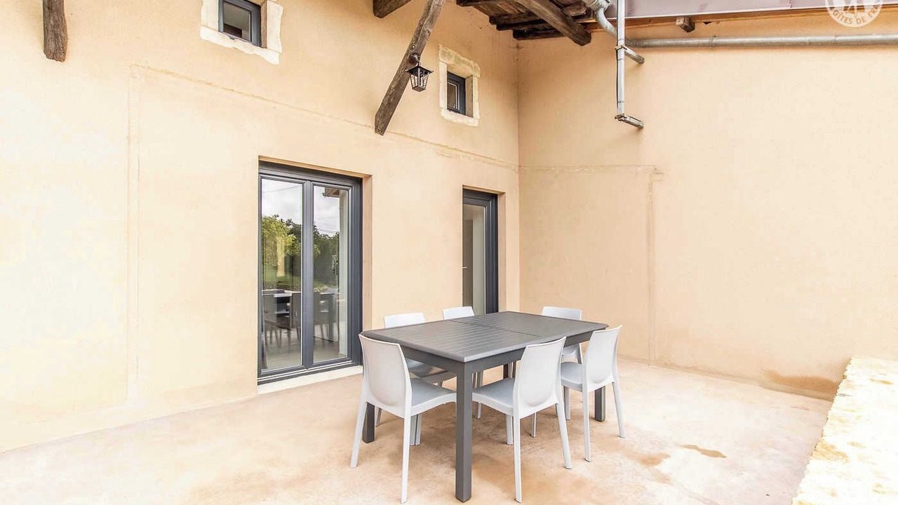 Photo of Outdoor in Peronne