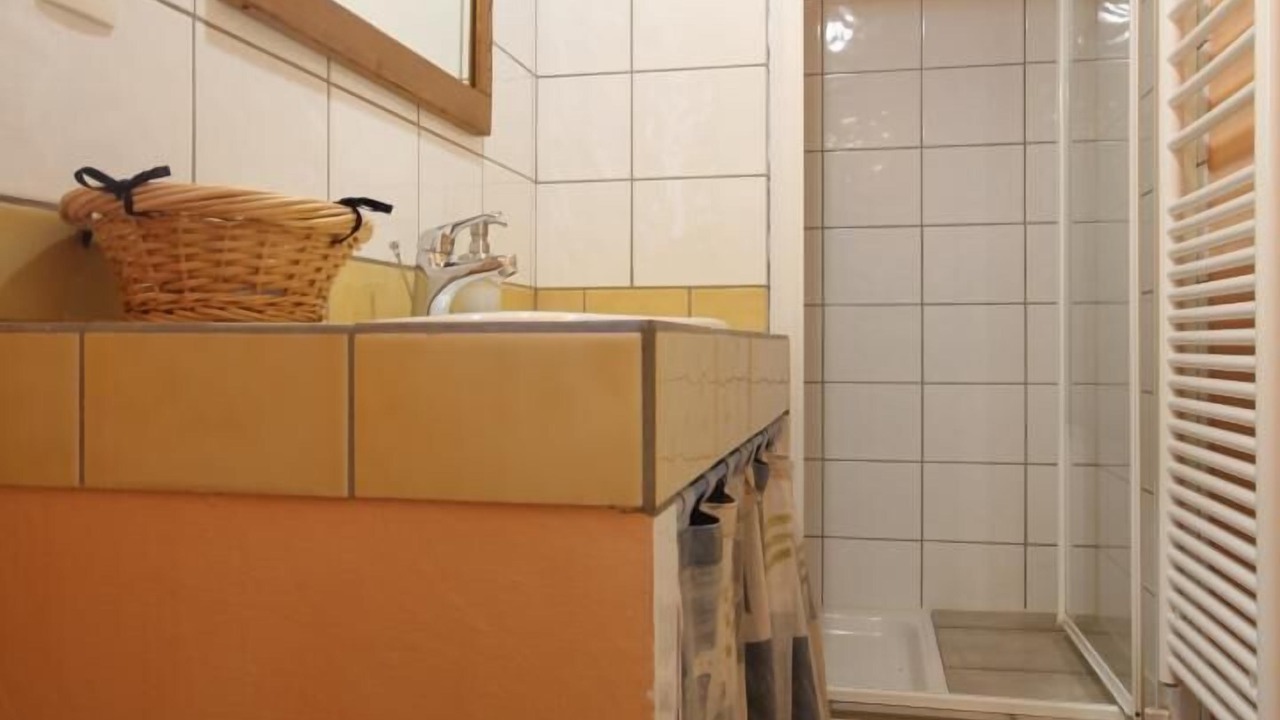 Photo of Bathroom in Pruzilly