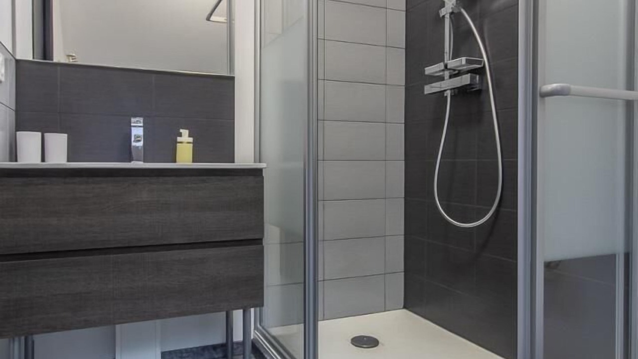 Photo of Bathroom in Charolles