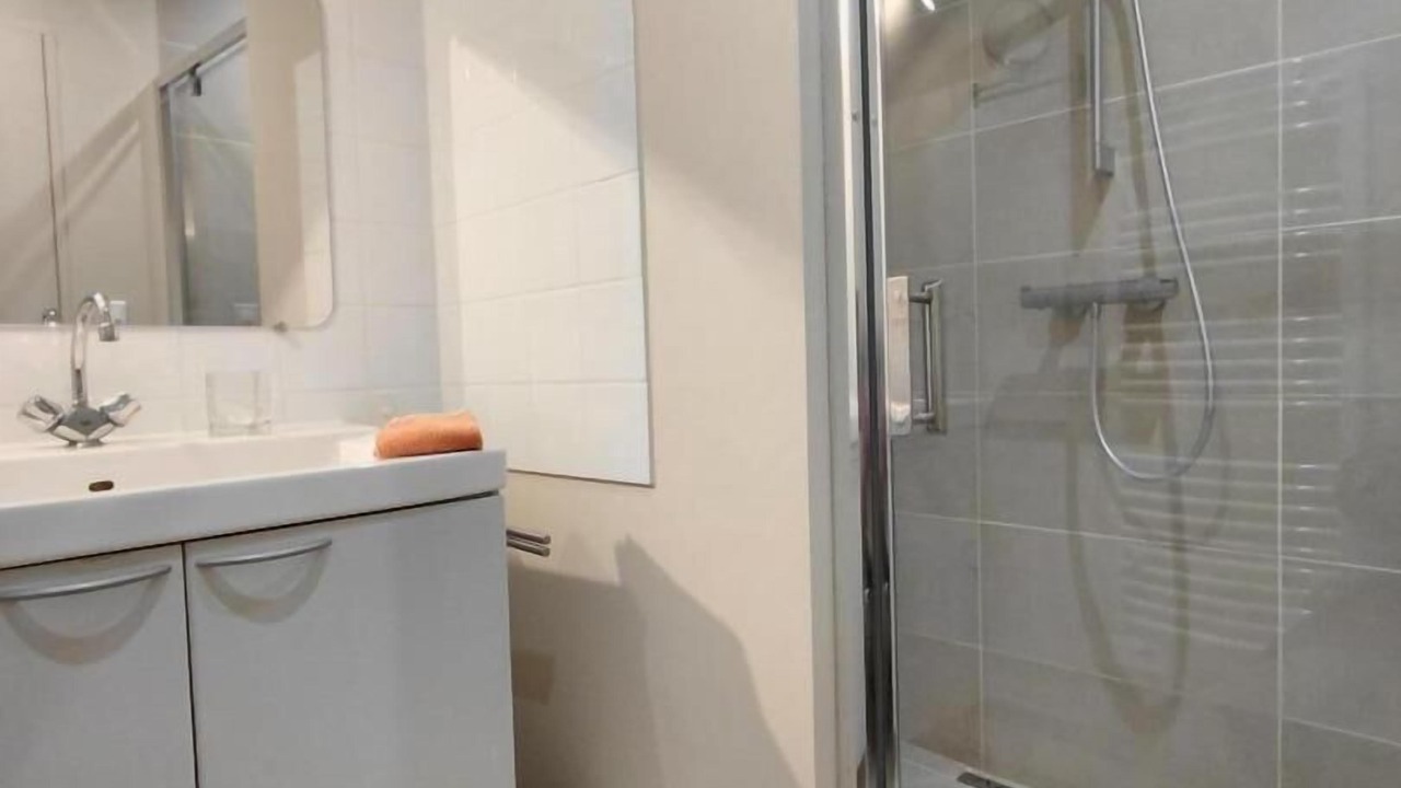 Photo of Bathroom in Genouilly