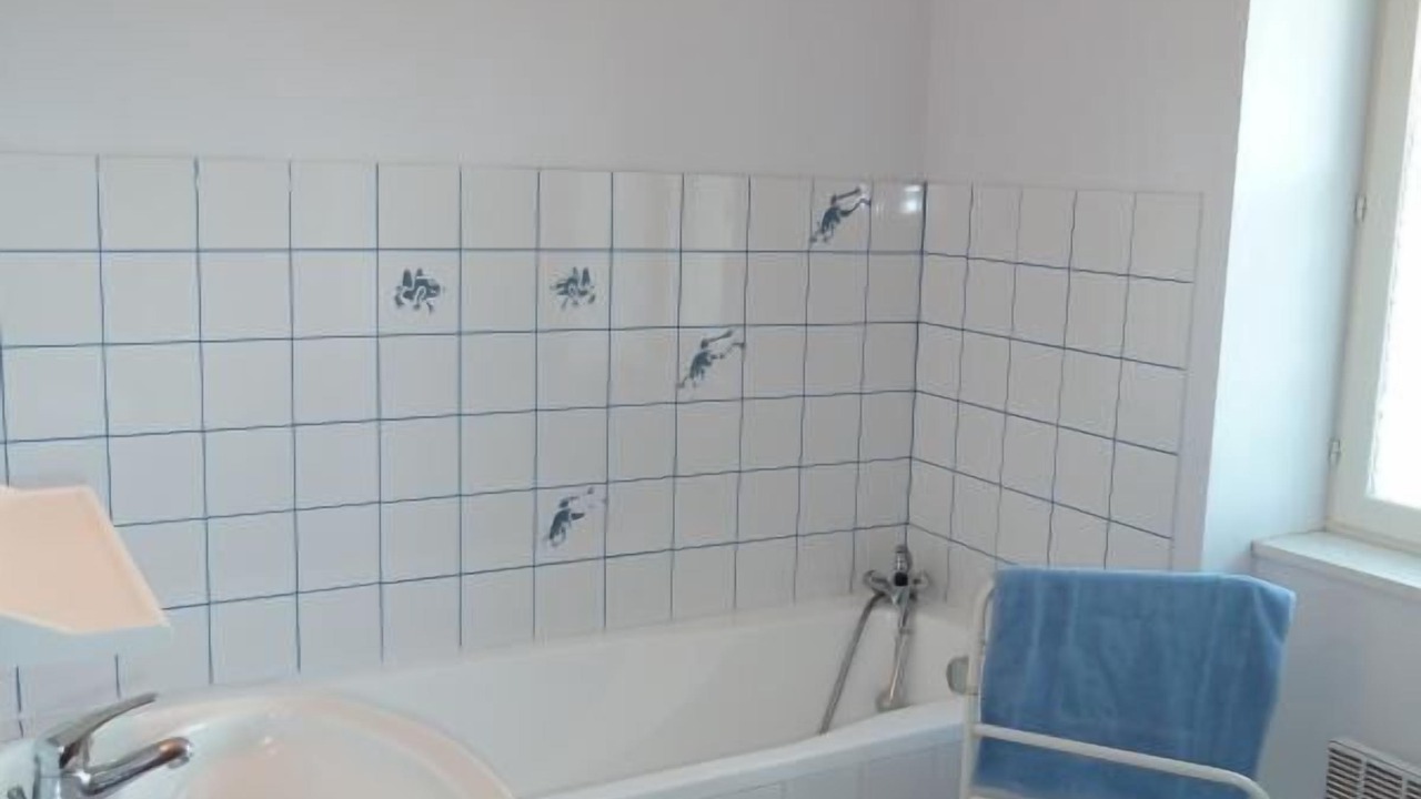 Photo of Bathroom in Artaix