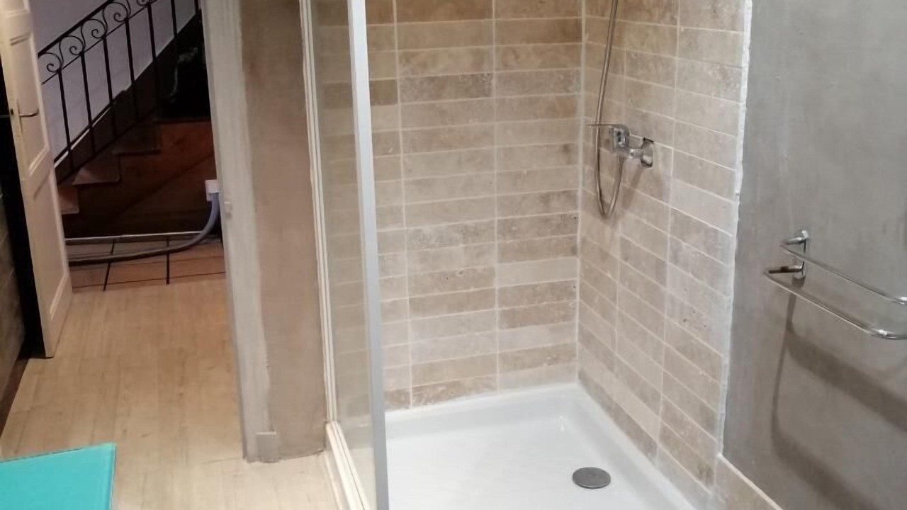 Photo of Bathroom in Mellecey