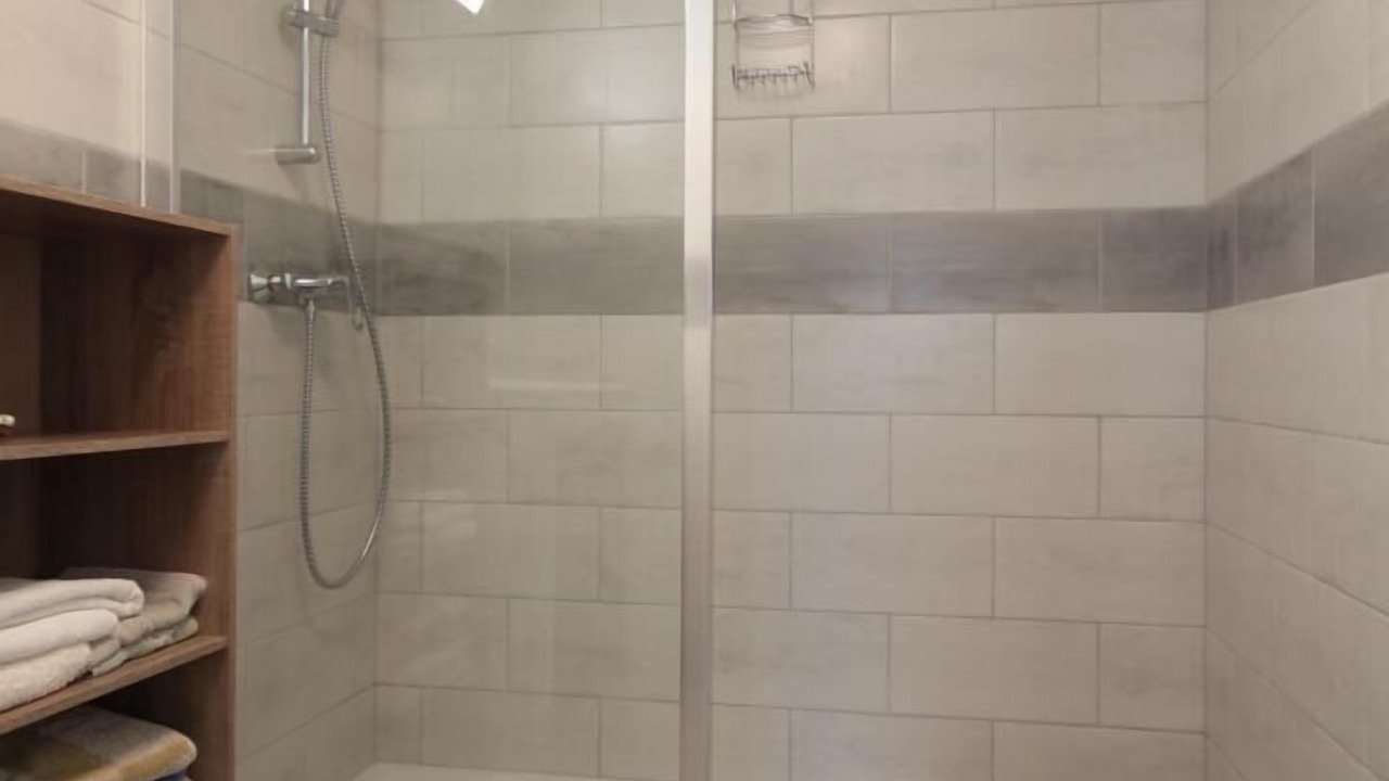 Photo of Bathroom in La Celle-en-Morvan