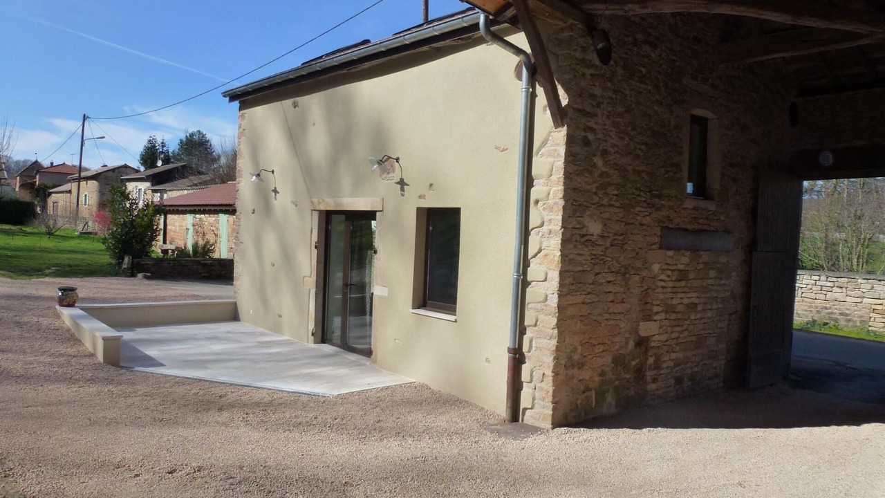 Photo of Outdoor in Laize