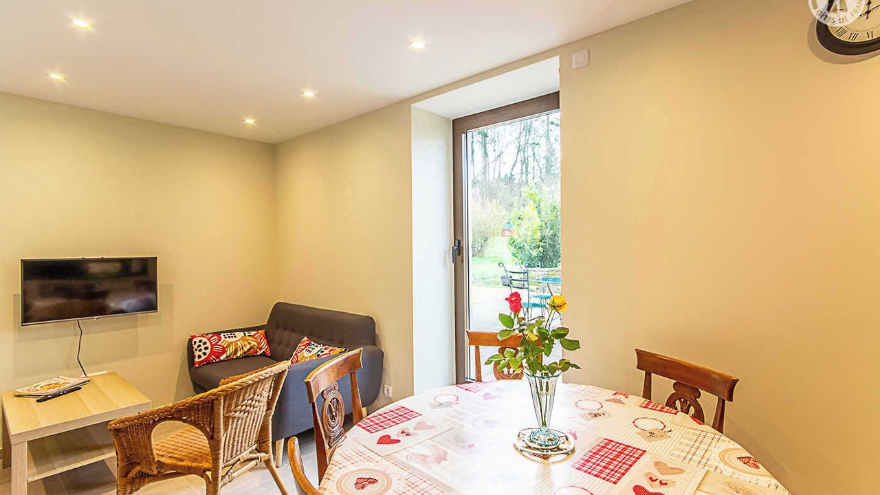 Photo of Others in Laize