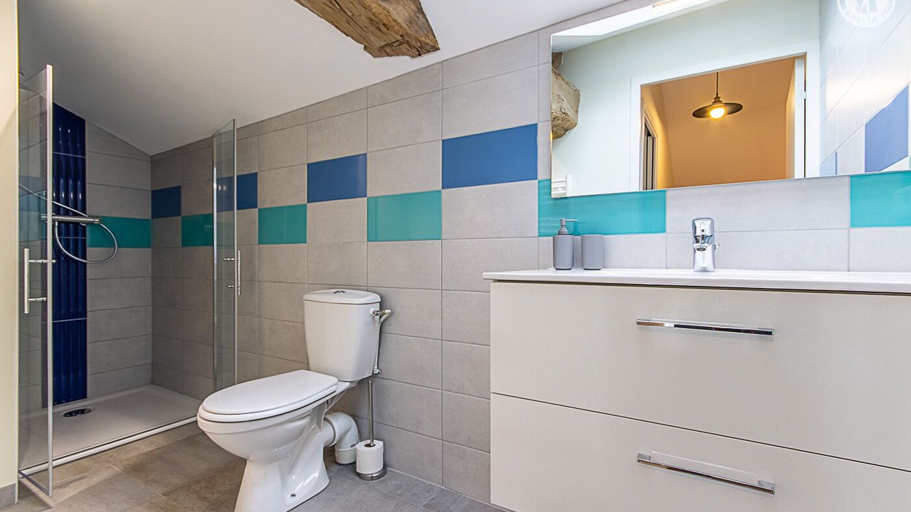 Photo of Bathroom in Laize