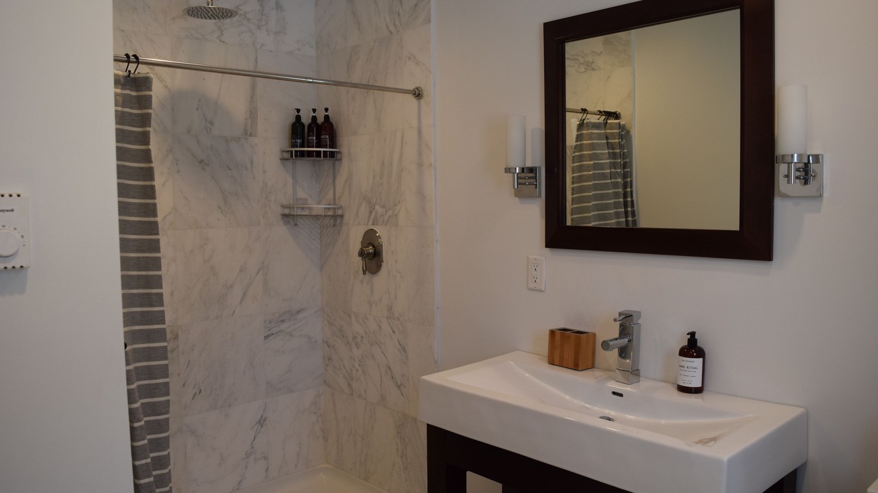 Photo of Bathroom in Hunter