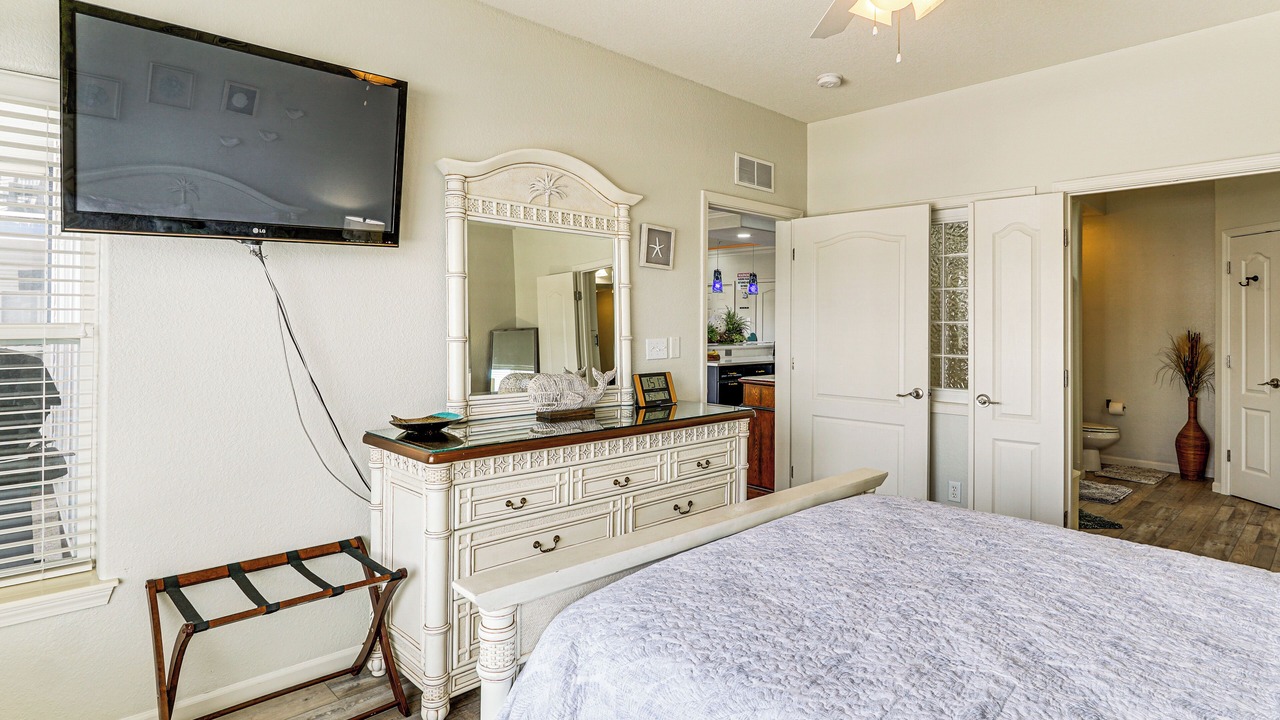 Photo of Bedroom in Lake Ozark