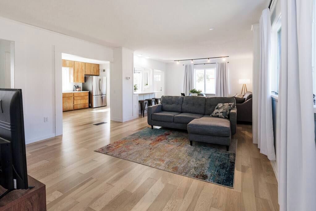 Photo of Livingroom in Calumet