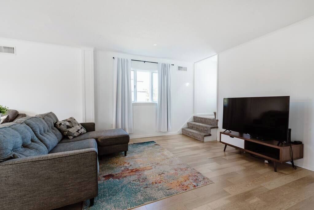 Photo of Livingroom in Calumet