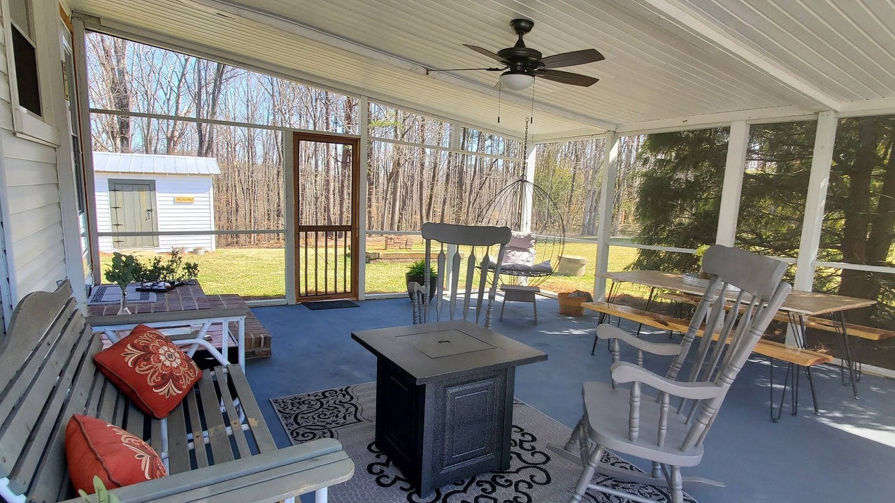 Photo of Outdoor in King