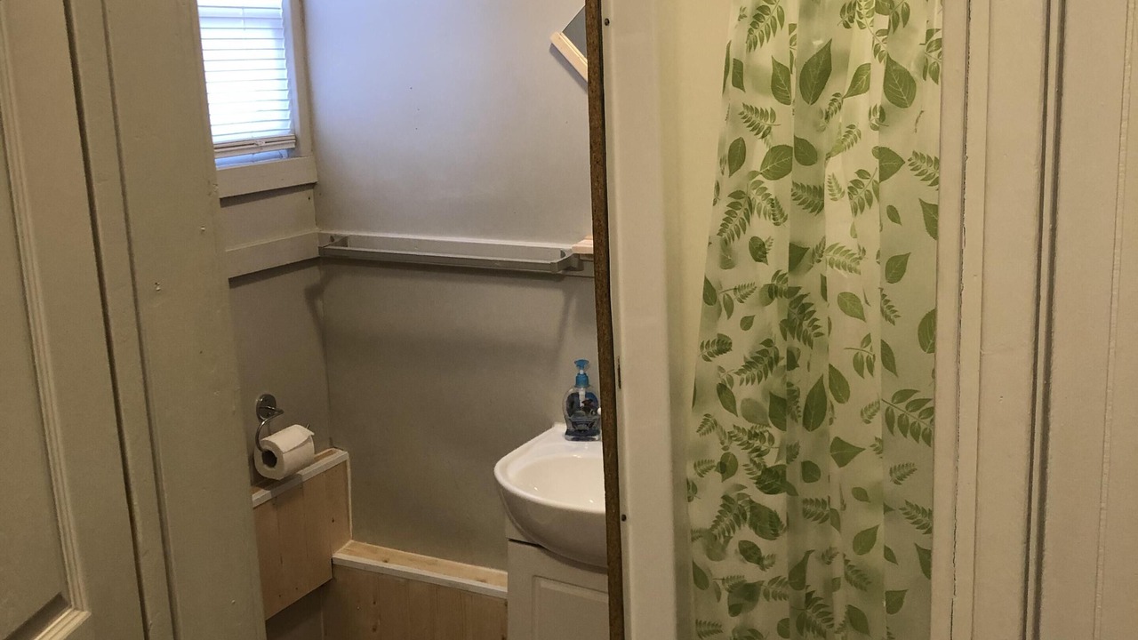 Photo of Bathroom in Wasaga Beach