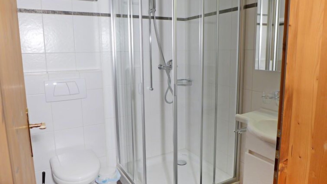 Photo of Bathroom in Murren