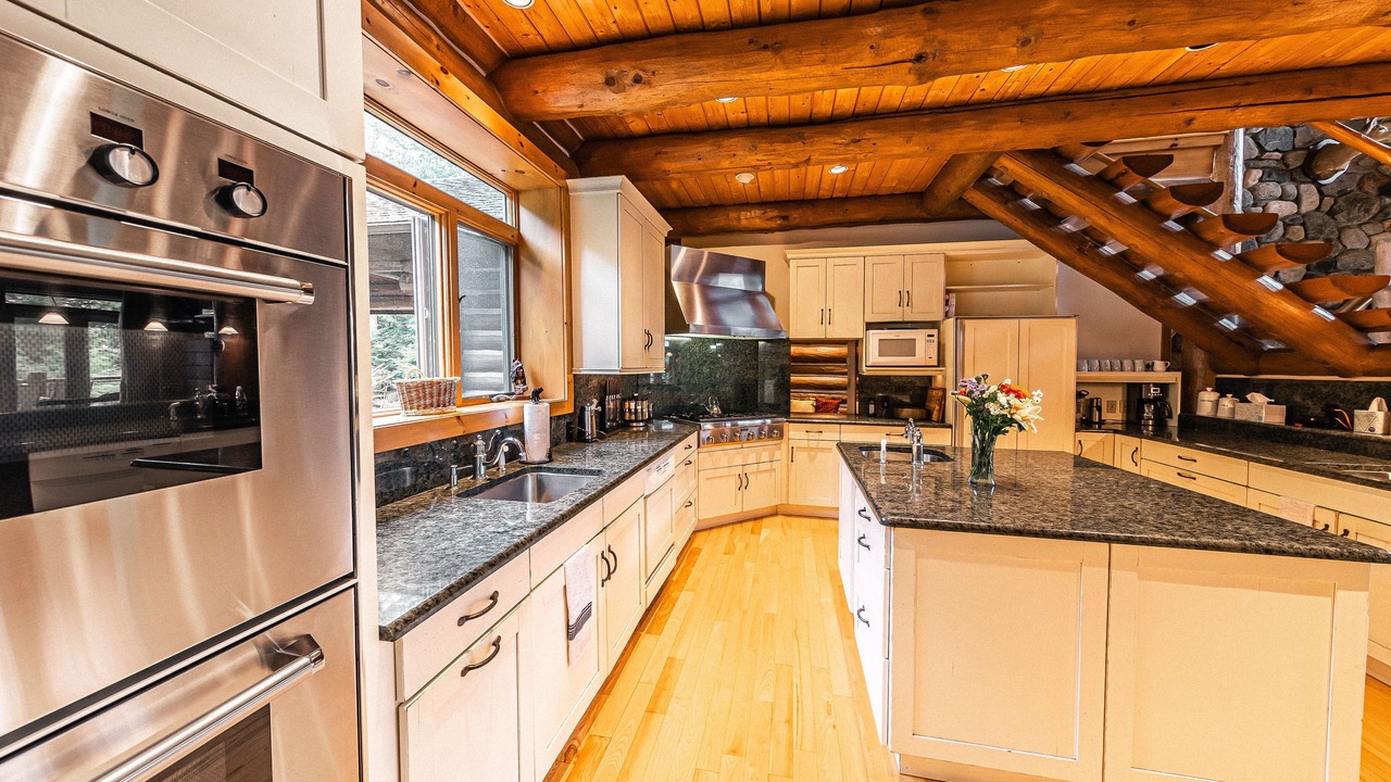 Photo of Kitchen in Saranac Lake