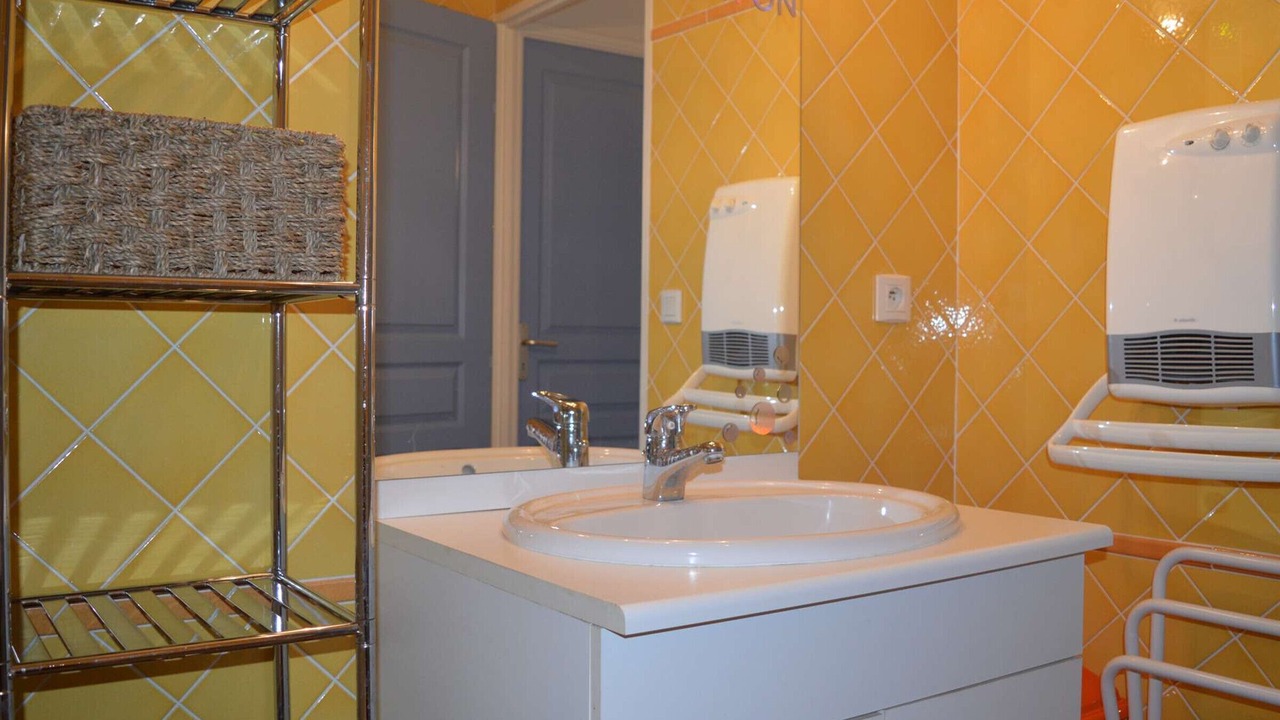 Photo of Bathroom in Banyuls-sur-Mer