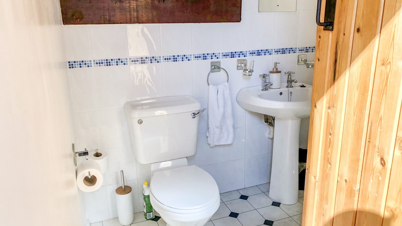 Photo of Bathroom in Llanfair-Dyffryn-Clwyd