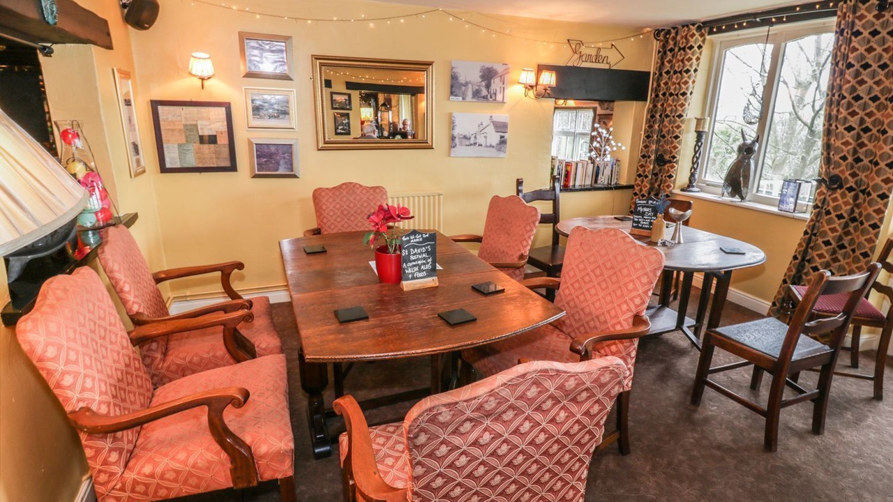 Photo of Others in Llanfair-Dyffryn-Clwyd