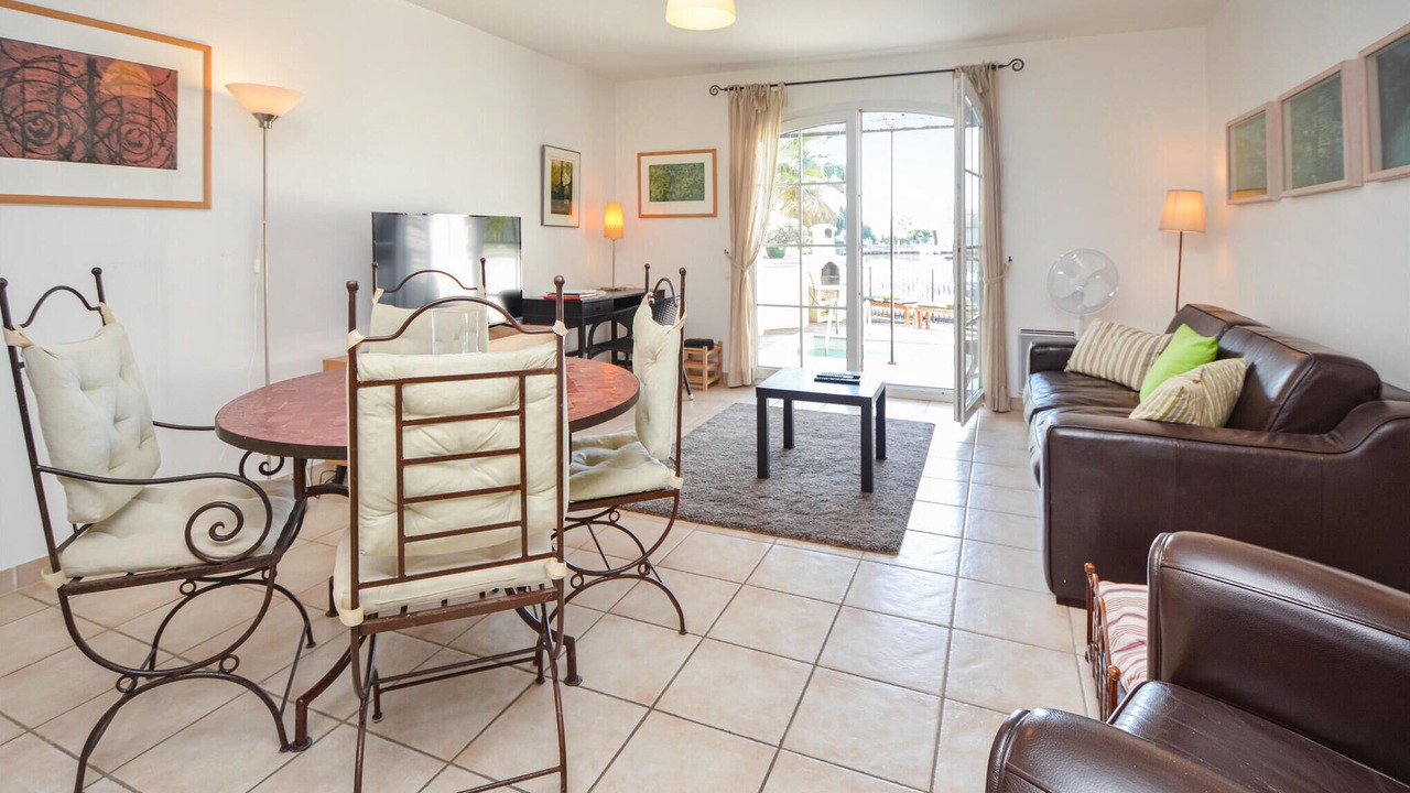 Photo of Bedroom in Aigues-Mortes