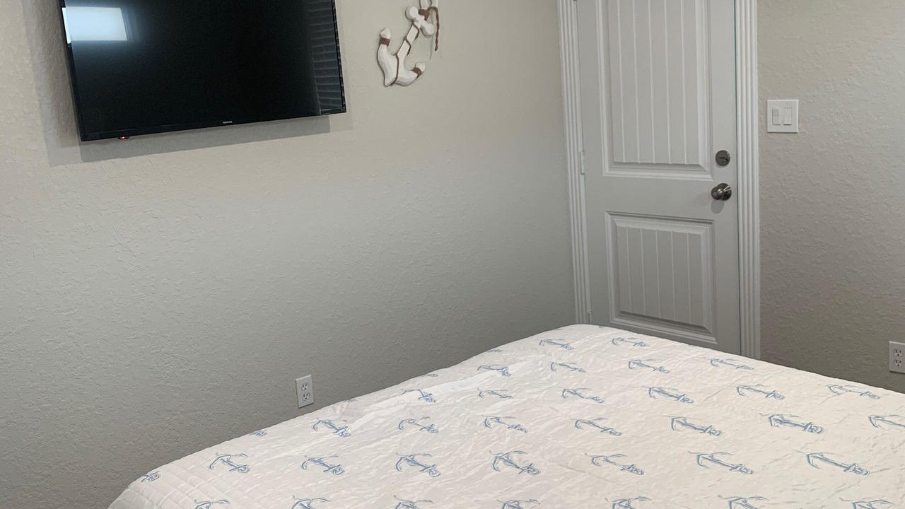 Photo of Bedroom in Surfside Beach