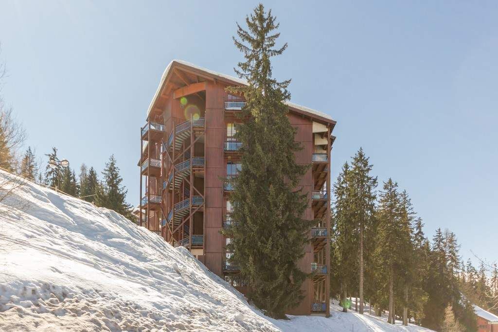 Photo of Outdoor in Arc-1800