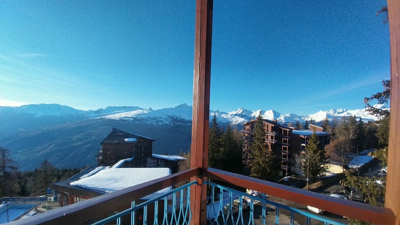 Photo of Outdoor in Arc-1800