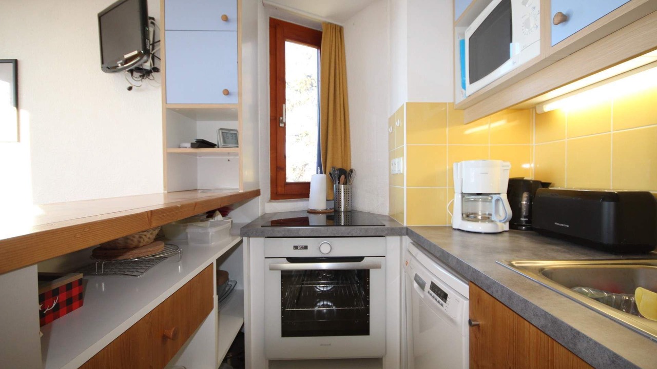 Photo of Kitchen in Arc-1800