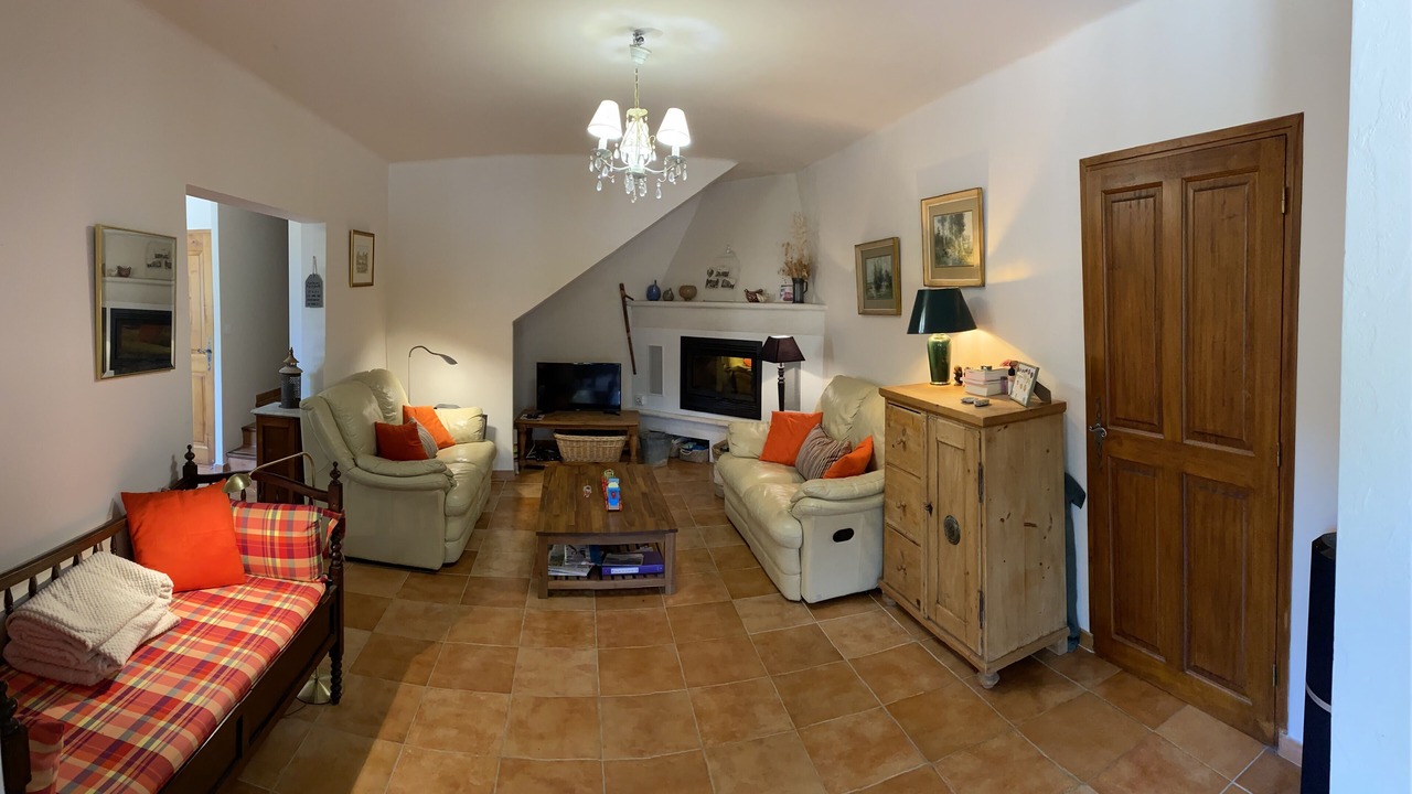 Photo of Livingroom in Saint Michel d'Euzet