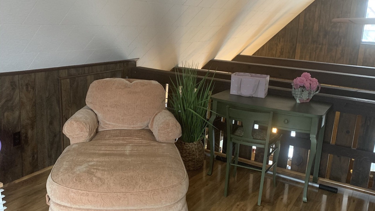 Photo of Others in Thornhurst