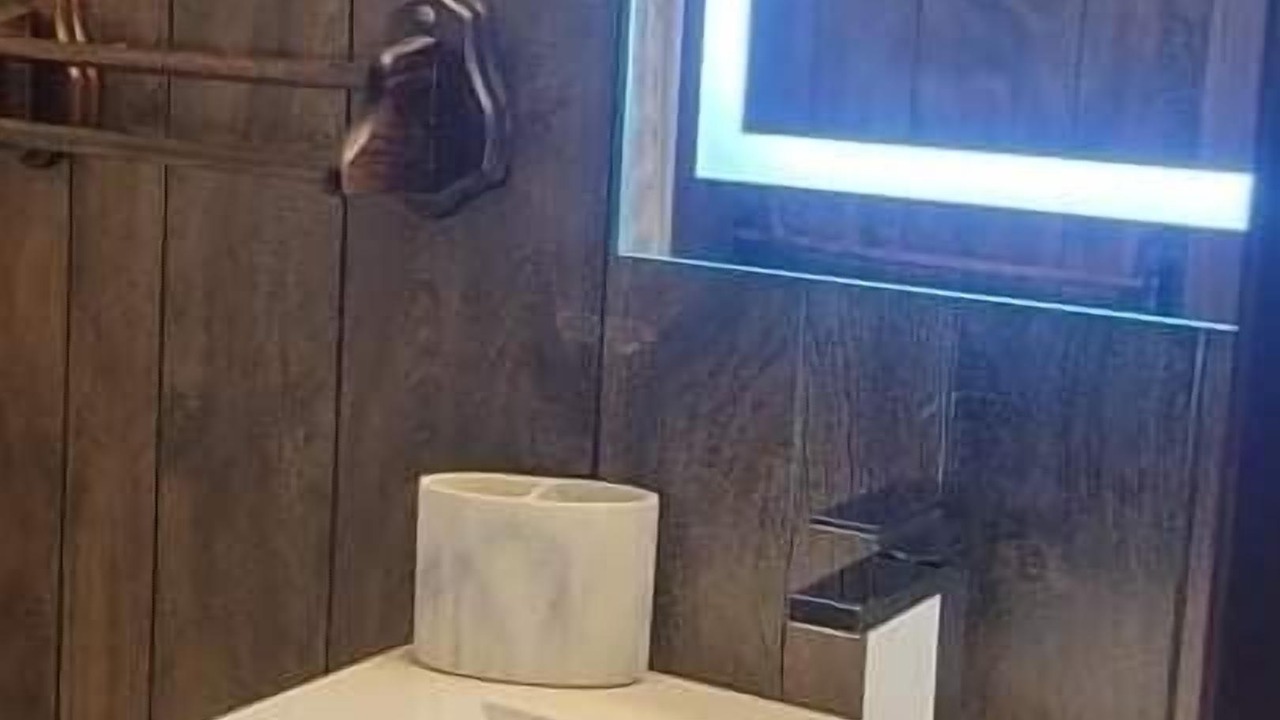 Photo of Bathroom in Thornhurst