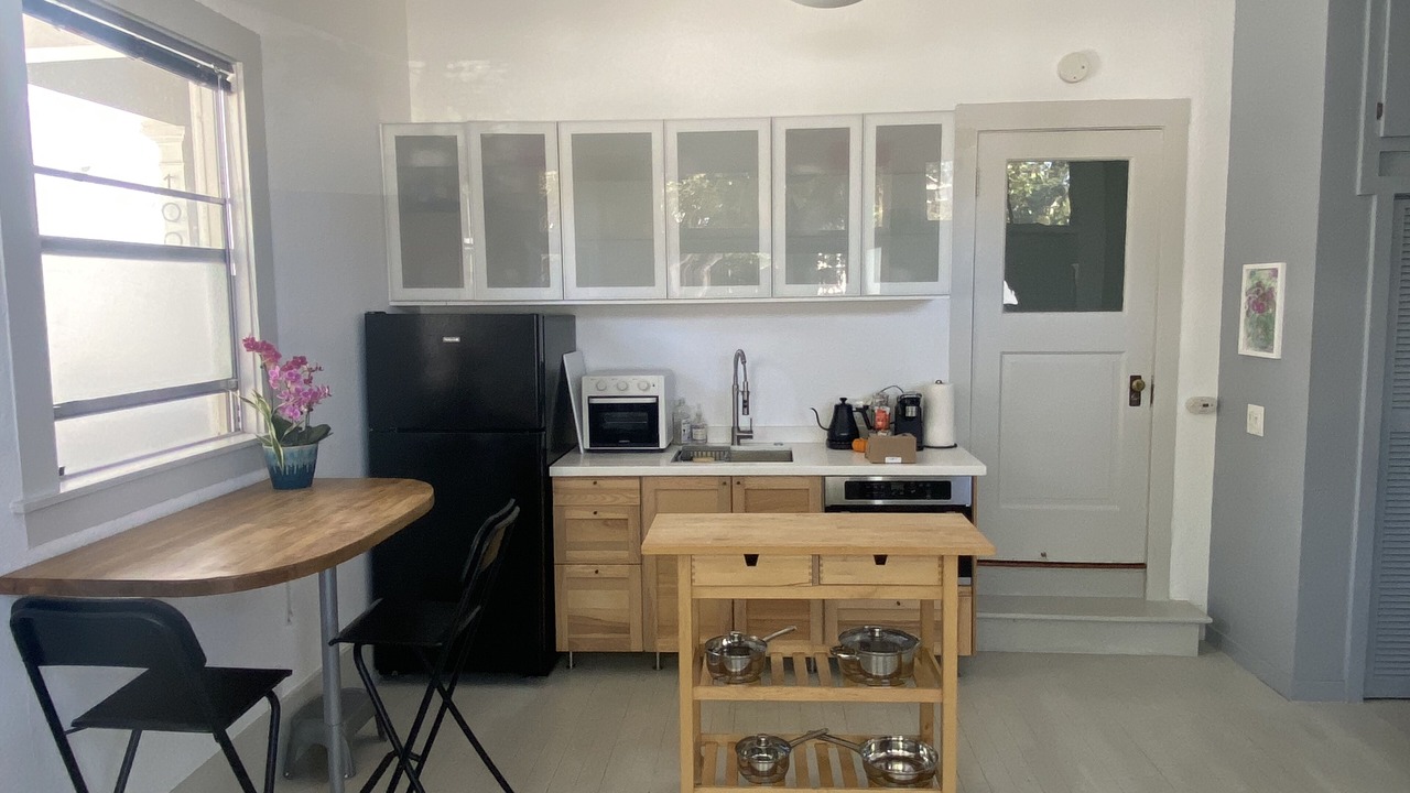 Photo of Kitchen in Southwest Berkeley