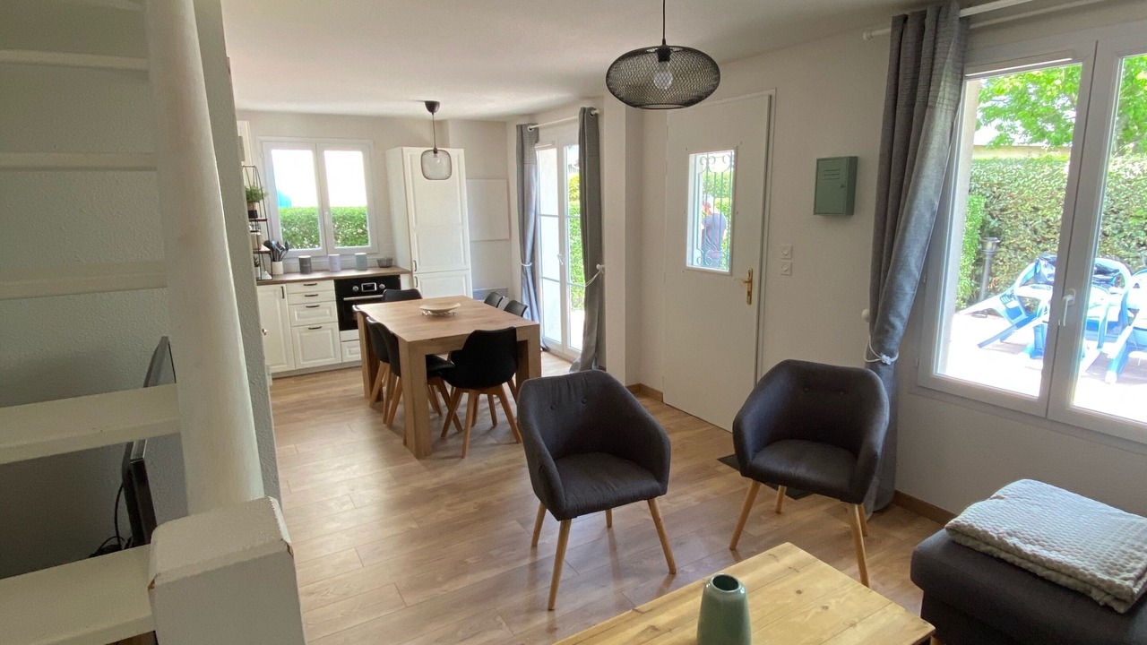 Photo of Livingroom in Port Guillaume